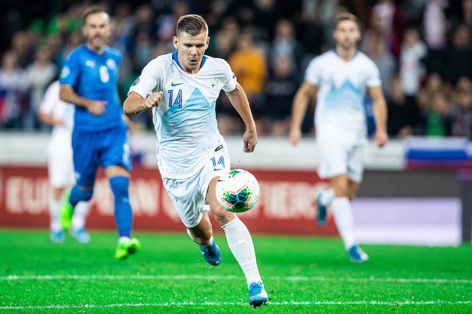 Roman Bezjak | Bezjak je za Apoel od sezone 2018/19 odigral 27 tekem in dosegel štiri gole. | Foto Grega Valančič/Sportida