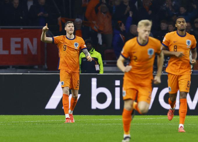 Wout Weghorst je z bele točke zabil za vodstvo Nizozemske z 1:0. | Foto: Reuters