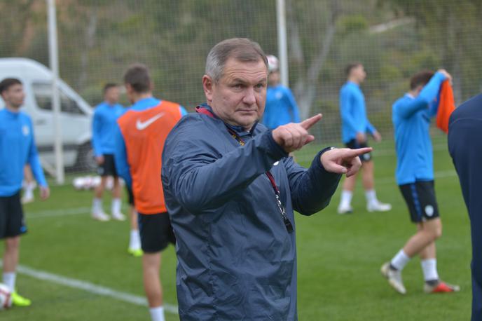 Slovenska nogometna reprezentanca Trening Španija | Matjaž Kek je vodil trening slovenske reprezentance prvič po dobrih sedmih letih. | Foto nzs.si