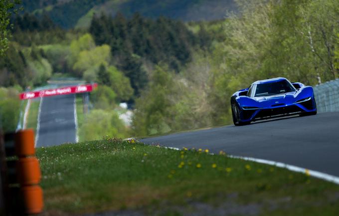 Električni superšportni EV EP9 med postavljanjem novega rekorda na Nordschleifu v Nemčiji | Foto: Nio