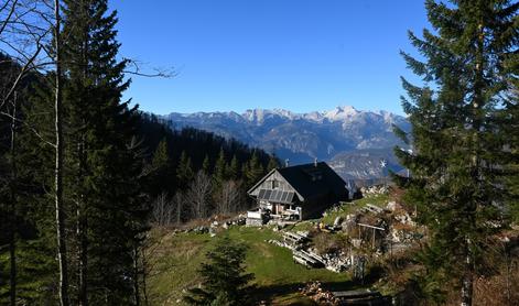 Posebna tura iz Baške grape v Bohinj – prek Črne prsti #video