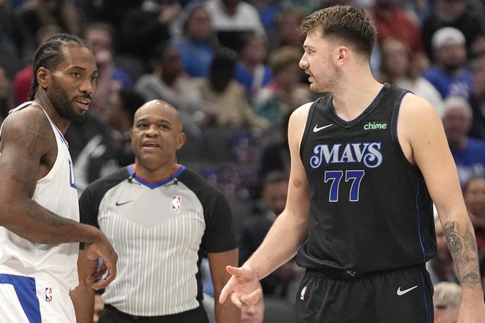 Luka Dončić Kawhi Leonard | Kawhi Leonard in Luka Dončić sta osrednja zvezdnika svojih ekip. Bo Leonard zaradi težav s kolenom v nedeljo nastopil? | Foto Guliverimage