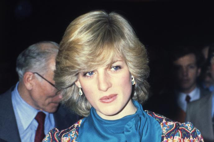 Princesa Diana | Iz omenjene dražbene hiše so še sporočili, da so se za Dianine predmete že zanimali dražitelji z vsega sveta, zlasti iz ZDA. Na dražbi bodo naprodaj tudi uokvirjene fotografije in božične voščilnice ter vabila gospe Collison na poroko princese Diane s takratnim prestolonaslednikom Charlesom leta 1981. | Foto Guliverimage