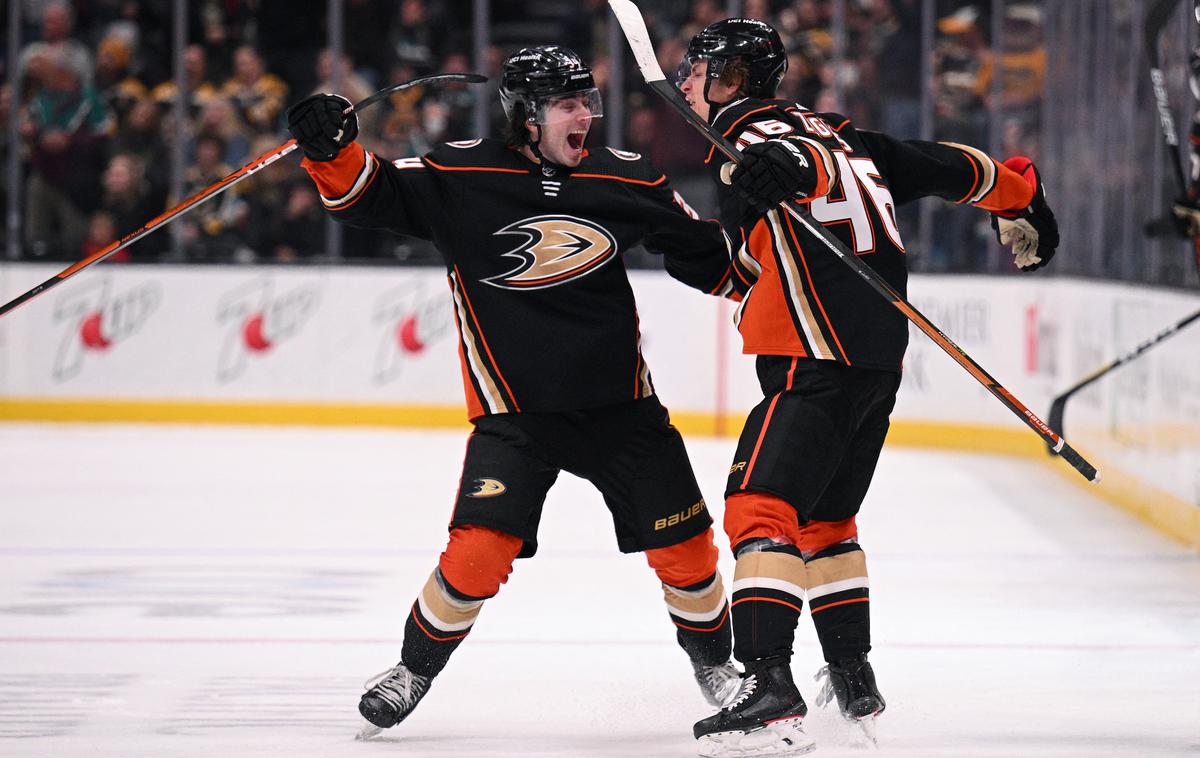 Anaheim Ducks | Anaheim Ducks so prekinili zmagovito turnejo Boston Bruins. | Foto Reuters