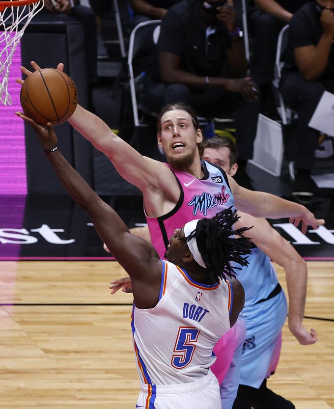 Kelly Olynyk je upravičil zaupanje trenerja Erika Spoelstre. | Foto: Reuters