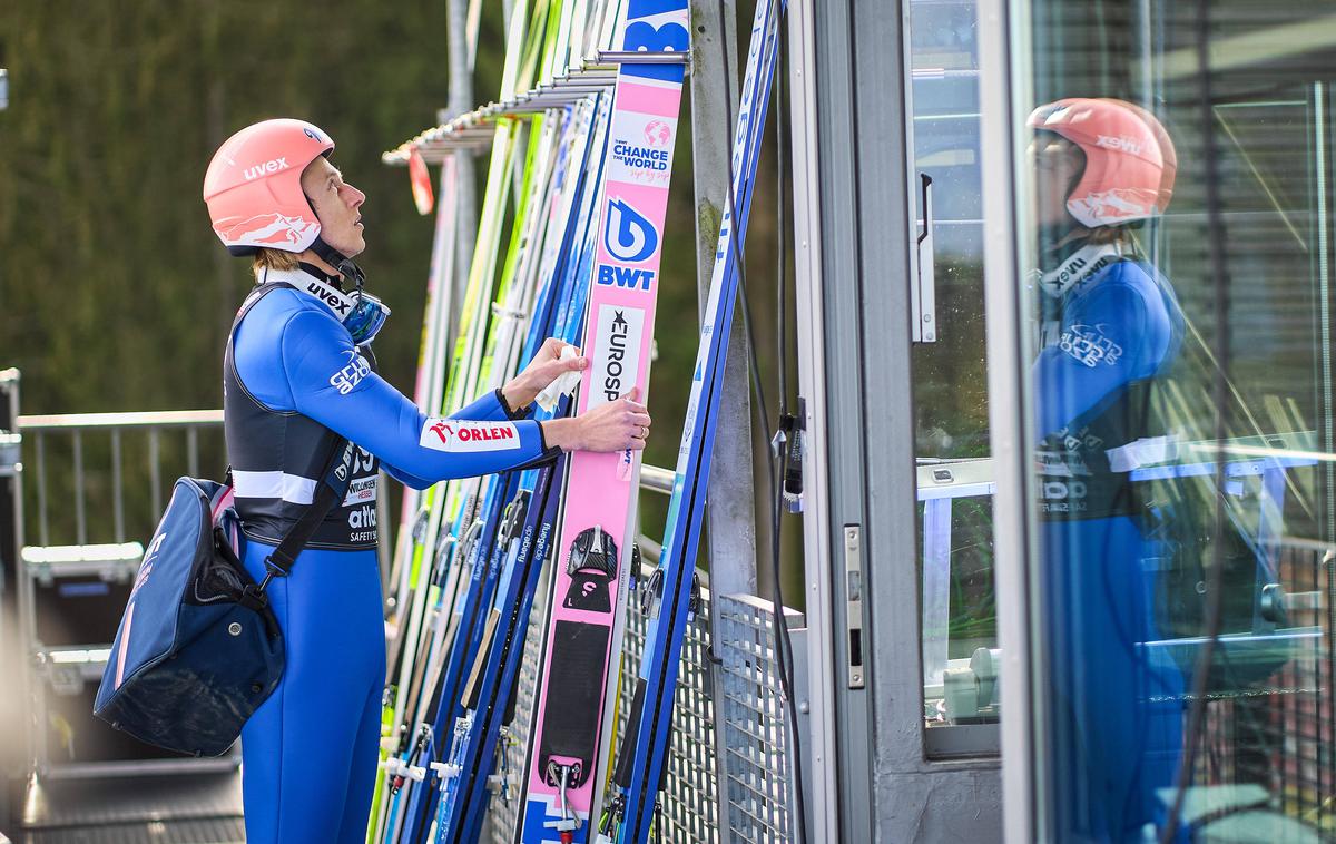 Dawid Kubacki | Dawid Kubacki je želel skakati konec tedna v Lahtiju, a te priložnosti ne bo dočakal. | Foto Guliverimage