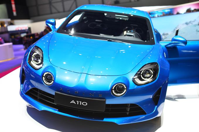 Novo renault alpine A110  poganja 1,8-litrski štirivaljni motor. Ta ima moč 250 "konjev" in 320 njutonmetrov navora. | Foto: Gregor Pavšič