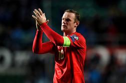 Wayne Rooney se počasi, a vztrajno spreminja v legendo (foto + video)