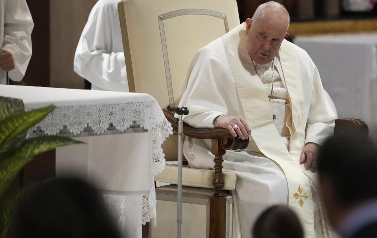 papež Frančišek | Papež Frančišek je sprejel odstop poljskega škofa Andrzeja Dziube, ki je obtožen prikrivanja spolnih zlorab mladoletnikov. | Foto Guliverimage