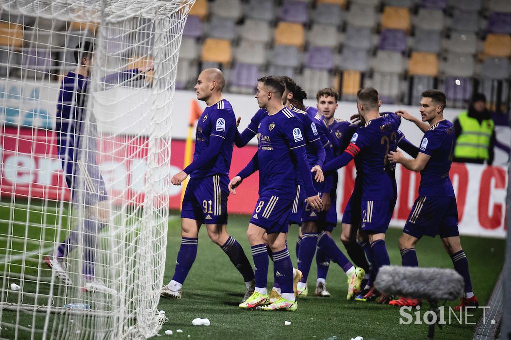 NK Maribor : NK Domžale, 1. SNL