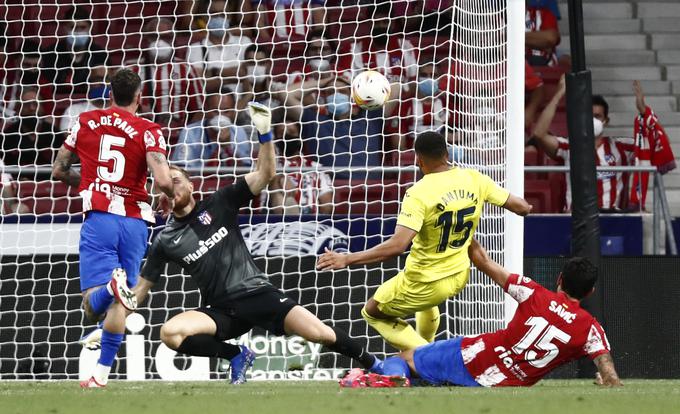 Jan Oblak je imel na tekmi malo dela. Villarreal je na njegova vrata streljal le dvakrat, a obakrat zadel v polno! | Foto: Reuters