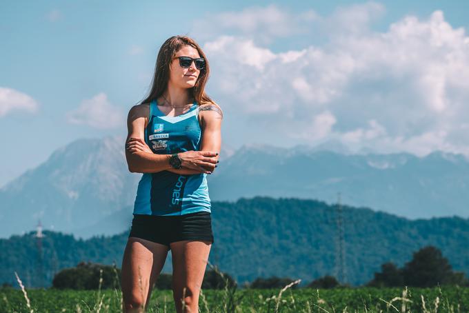 Ana Čufer se že vse življenje ukvarja s tekom, tekmovalno pa je h gorskemu teku pristopila pred petimi leti. | Foto: Jan Lukanović