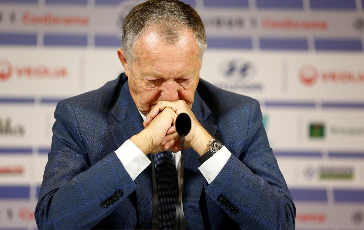 Jean-Michel Aulas | Jean-Michel Aulas je potrdil, da je klub od Evropske nogometne zveze (Uefa) dobil sporočilo, v katerem so napovedali, da bo njegov klub povratno tekmo nogometne lige prvakov proti Juventusu v Torinu odigral 7. avgusta. | Foto Reuters