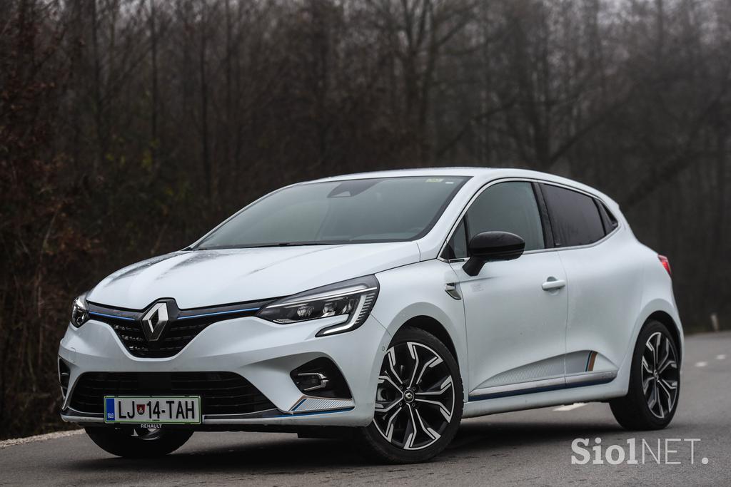 Renault clio e-tech hybrid