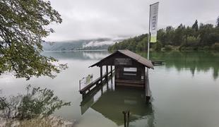 Ob oblinem deževju padla dva padavinska rekorda. Bohinjsko jezero močno naraslo. #foto