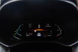 Renault clio e-tech hybrid