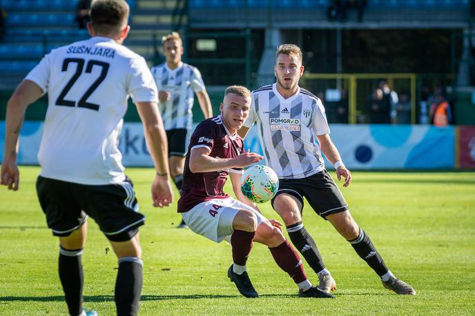 Mura, Triglav | Foto Blaž Weindorfer/Sportida