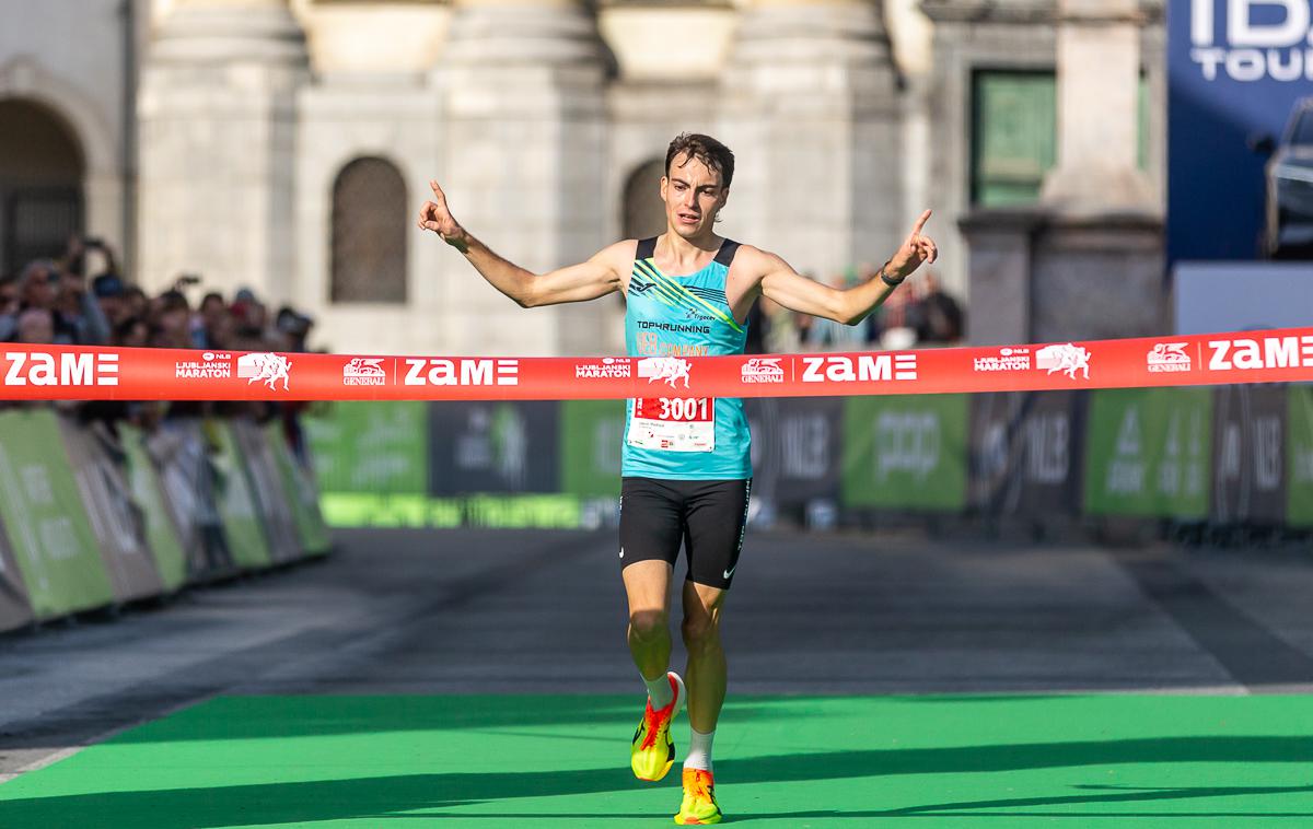 Jakob Medved, 28. Ljubljanski maraton | Jakob Medved je sprva sledil najboljšim maratoncem, vendar je bil tempo prehud. | Foto Peter Kastelic/AZS