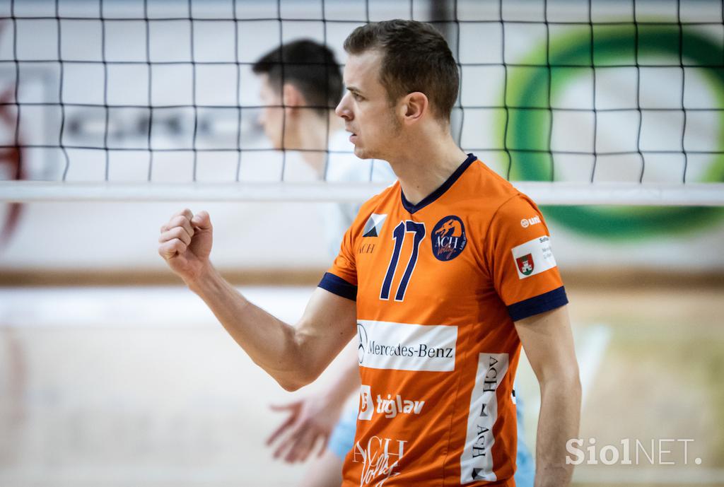 ACH Volley : Calcit Volley