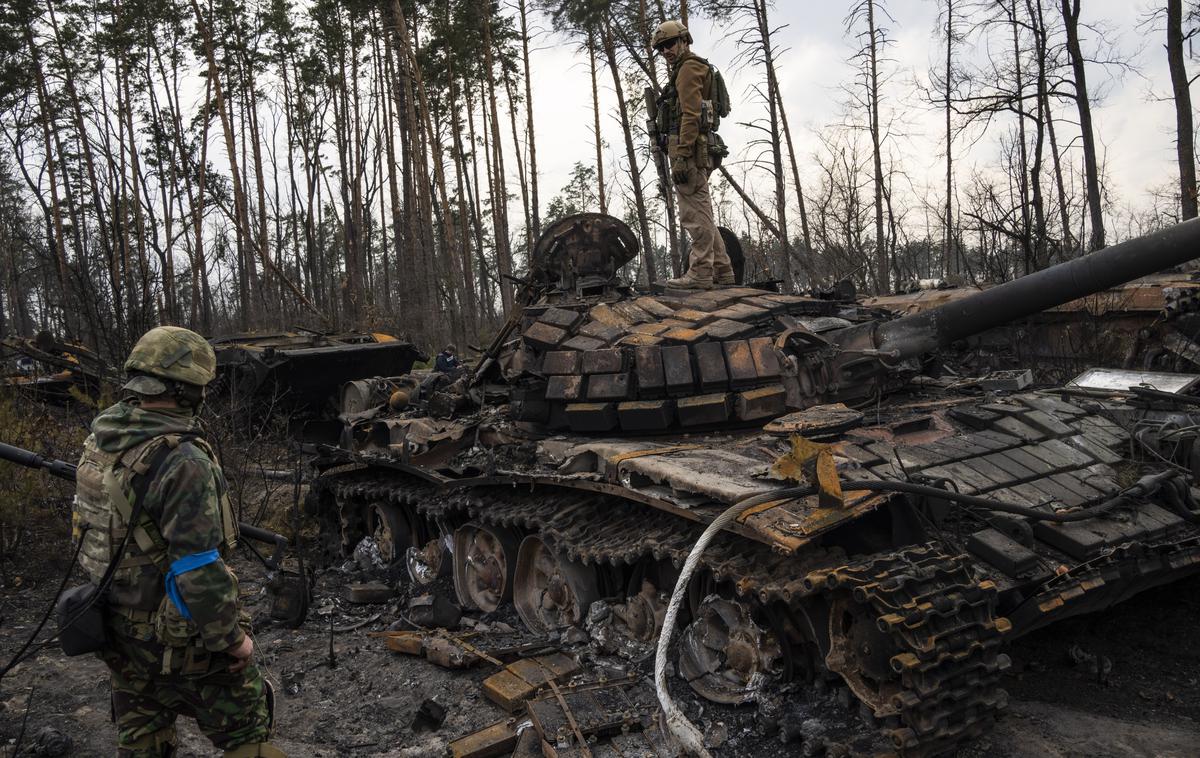 Ukrajina, Tank, Rusija, uničen tank | Ruski napadi na Zaporožje so zahtevali 16 ranjenih. | Foto Guliverimage