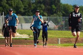 Slovenski skakalci trening Kranj