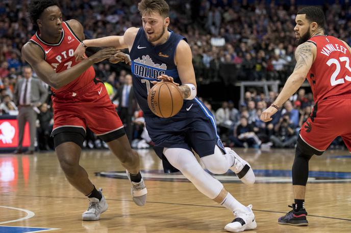 Luka Dončić | Luka Dončić je proti Torontu dosegel rekordnih 35 točk. | Foto Reuters