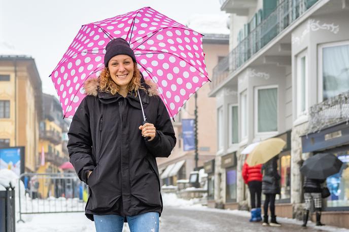 Ilka Štuhec | Ilka Štuhec je v spletnem zapisu razkrila nekaj delcev iz svojega zasebnega življenja, tudi o doživljanju ločitve svojih staršev, poškodbah ... | Foto Sportida