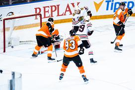 Chicago Blackhawks - Philadelphia Flyers NHL v Pragi 2019