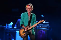 Keith Richards Micku Jaggerju: Čas je za vazektomijo