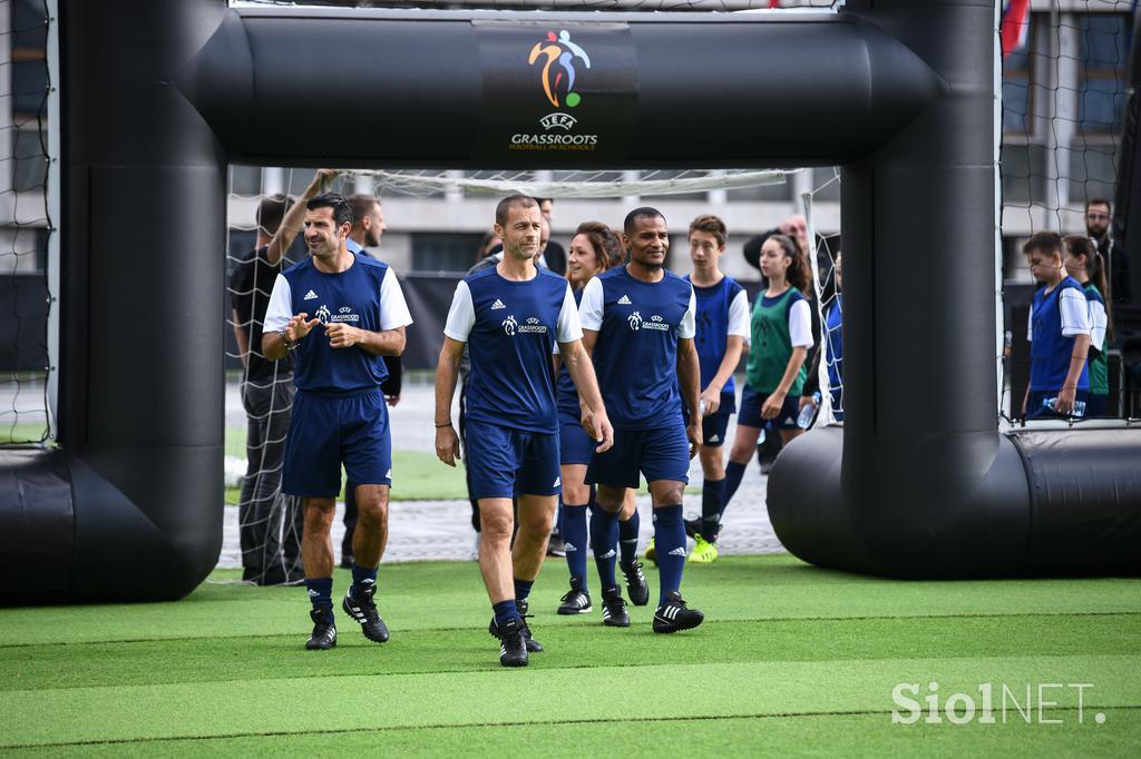 Uefa Ljubljana 2019 Trg Republike Nogomet v šolah