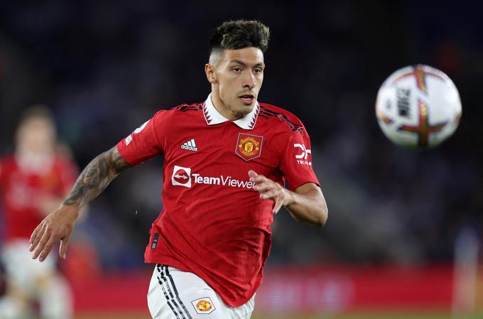 Argentinec Lisandro Martinez že nastopa za Manchester United, njegov nekdanji soigralec pri Ajaxu pa bo krstni nastop Antony za rdeče vrage dočakal morda že konec tedna. | Foto: Reuters