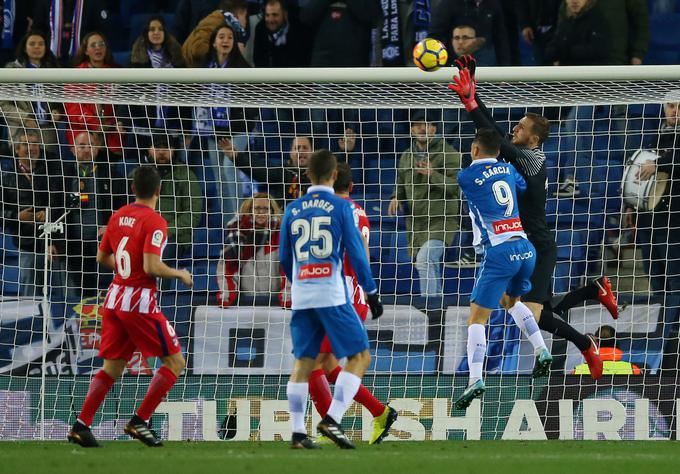 Jan Oblak je z Atleticom v petek zvečer pri Espanyolu doživel prvi prvenstveni poraz sezone. | Foto: Reuters