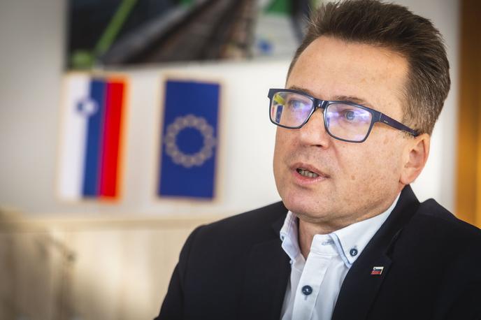 Zvonko Černač, minister brez resorja, pristojen za razvoj in EU kohezijsko politiko | Osnutek nacionalnega načrta za okrevanje nima več oznake interno. Na fotografiji kohezijski minister Zvonko Černač. | Foto Bojan Puhek