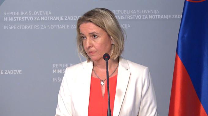 Državna sekretarka na ministrstvu za notranje zadeve Helga Dobrin. | Foto: STA