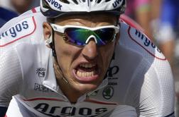 Junak dveh etap Kittel odstopil z Gira, Mezgec zdaj prvi sprinter