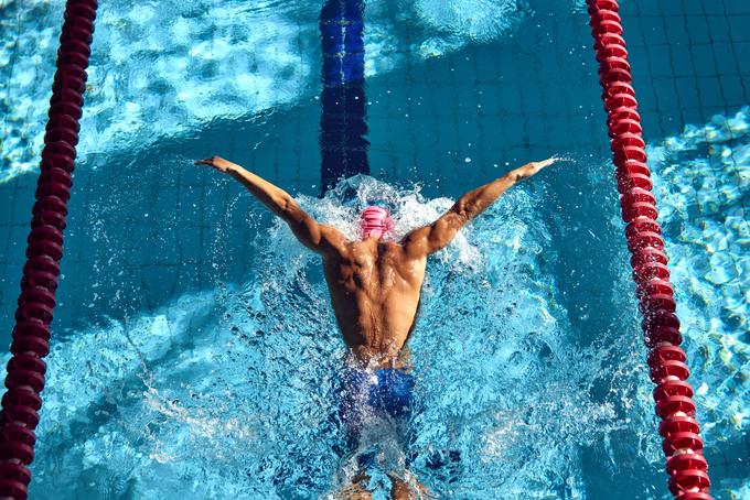 Plavanje je šport, pri katerem boste pokurili veliko kalorij. | Foto: Shutterstock