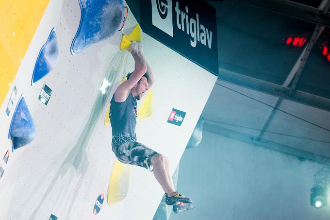 S proslavljanjem na vrhu zna animirati publiko. (Fotografija je z lanske tekme The Rock Ljubljana, ki bo letos na sporedu 19. maja). | Foto: Urban Urbanc/Sportida