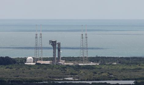 Izstrelitev raketoplana Starliner zaradi tehničnih težav znova preložili