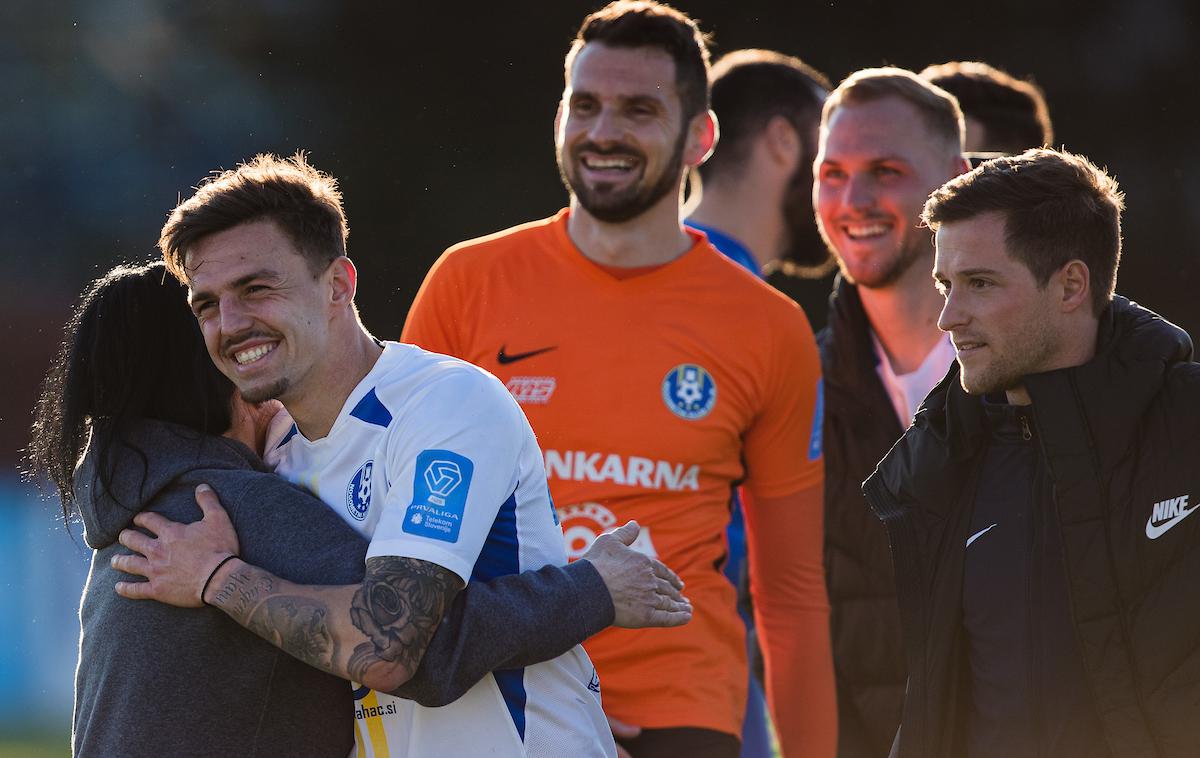 Triglav Celje | Celjani so se v Kranju še drugič v tej sezoni znesli nad Triglavom. Zmagali so kar s 5:0. | Foto Grega Valančič/Sportida