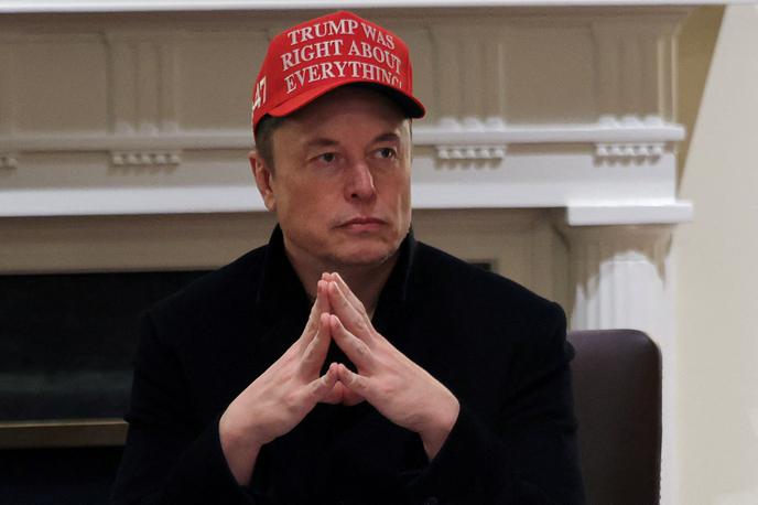 Elon Musk | Vir je dejal, da je bil Musk v pogovoru z novinarji zavzet in — kljub svoji dolgotrajni napetosti z osrednjimi mediji — sploh ni bil napadalen. | Foto Reuters