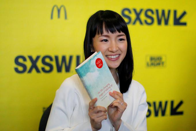 Marie Kondo je o pospravljanju napisala že štiri knjige in po vsem svetu prodala več kot 11 milijonov izvodov. | Foto: Reuters