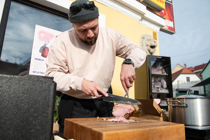 Flisar je aprila lansiral lastno znamko Pohorska šunka.  | Foto: Mediaspeed