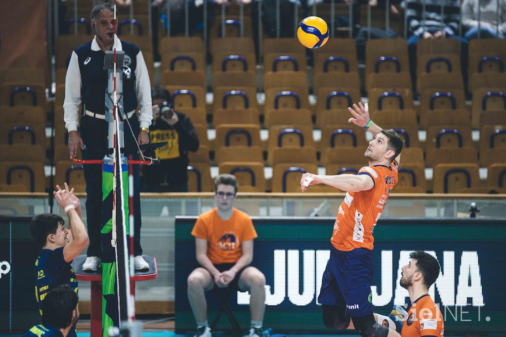 ACH Volley : Modena pokal CEV