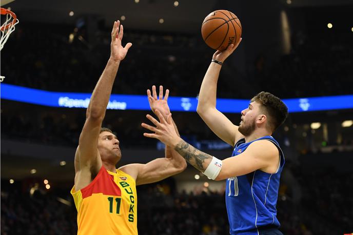 Luka Dončić | Dončić je postal tretji Slovenec, ki je v ligi NBA ustvaril trojnega dvojčka. Pred njim sta ga dosegla že Goran Dragić in Beno Udrih. | Foto Guliver/Getty Images