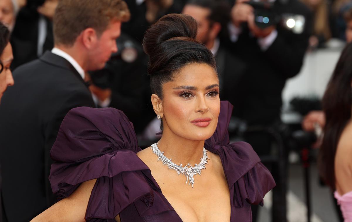 Salma Hayek | Salma Hayek z družino dopustuje v domači Mehiki. | Foto Guliverimage