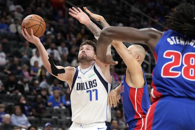 Luka Dončić se je razigral v drugi četrtini. | Foto: Guliverimage