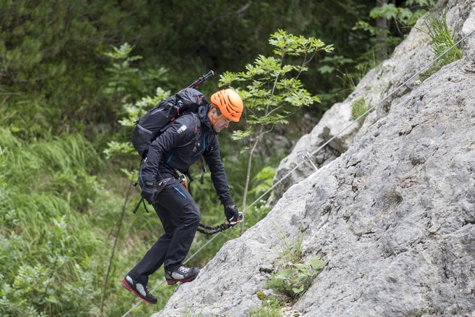 V avstrijskem primeru gre pogosto za krajše zahtevne stene, v Dolomitih pa za daljše poti na vrhove gora. | Foto: Urban Urbanc/Sportida