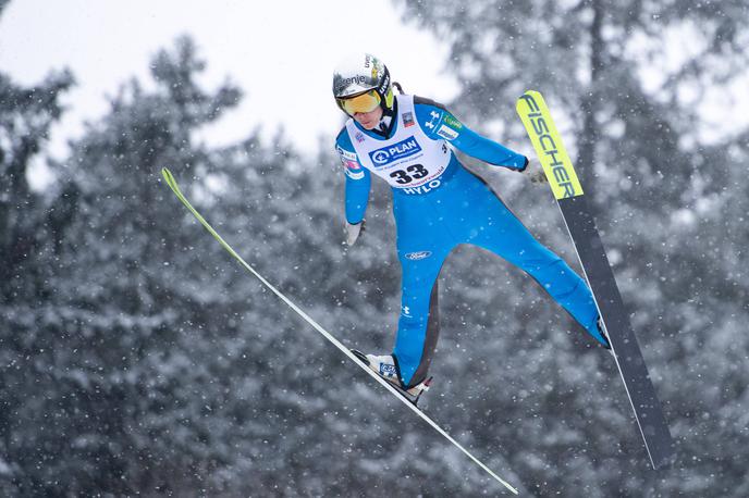 Urša Bogataj | Urša Bogataj je skočila na tretje mesto. | Foto Guliverimage