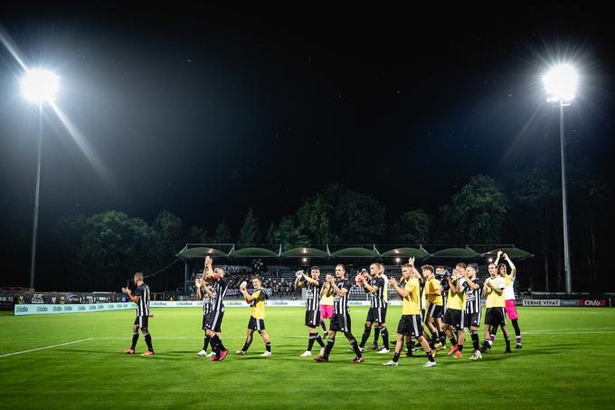 Črno-beli so nazadnje v Murski Soboti napolnili mrežo prvaku Severne Makedonije Škendiji (5:0). | Foto: Blaž Weindorfer/Sportida