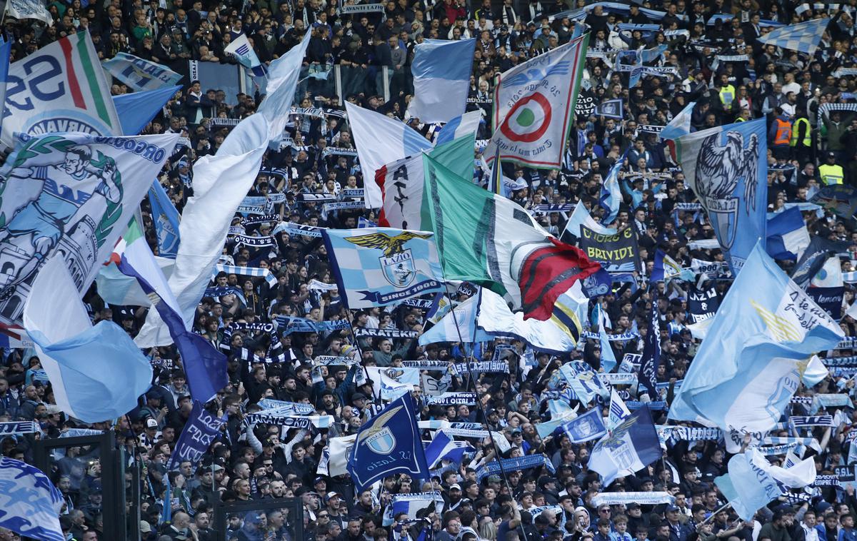 Lazio Roma | Zaradi domnevnih antisemitskih vzklikov nekaterih navijačev Lazia so v klubu odločeni, da bodo storilce našli in ustrezno ukrepali. | Foto Guliverimage